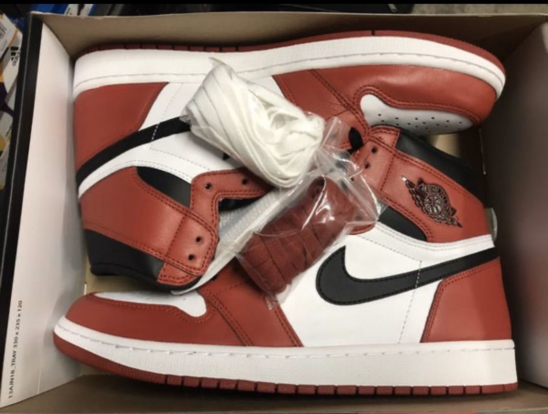 Size 12 2015 Jordan 1 Hi OG Chicago Brand New