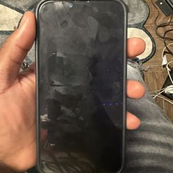 Black iPhone 14+
