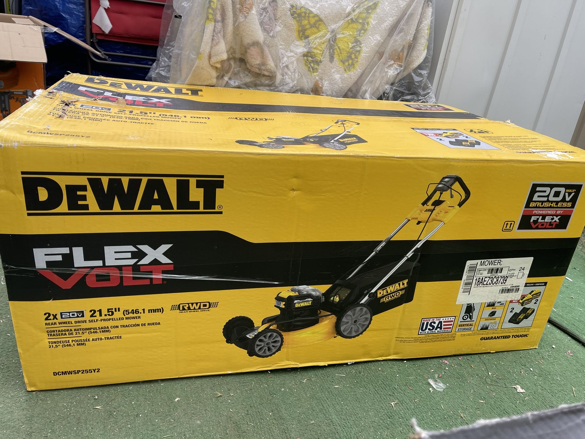 DEWALT 20V MAX 21 Battery Powered Self Propelled Lawn Mower