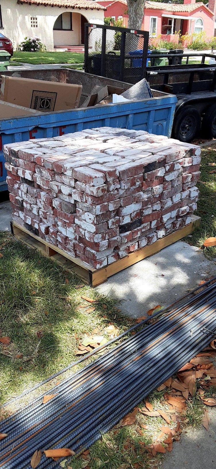 Reclaimed vintage Simons brick