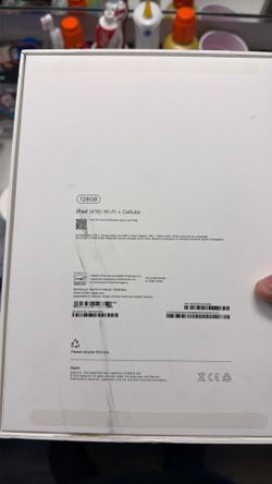 Selling IPad A16 WiFi and cellular for 360