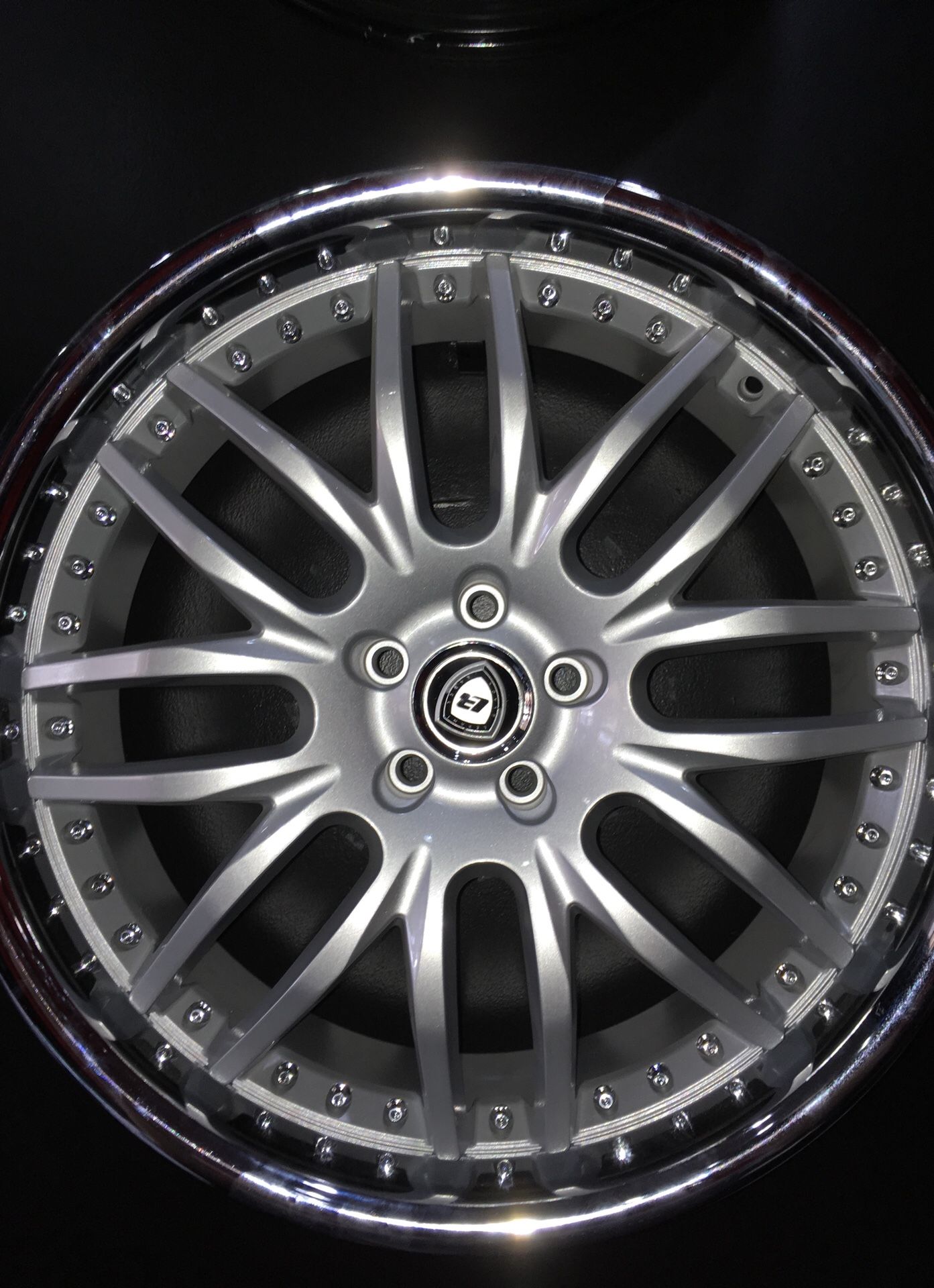 Lexani Wheels 22” SPECIAL
