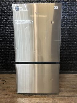 MIDEA REFRIGERATOR w/WARRANTY! R3377A