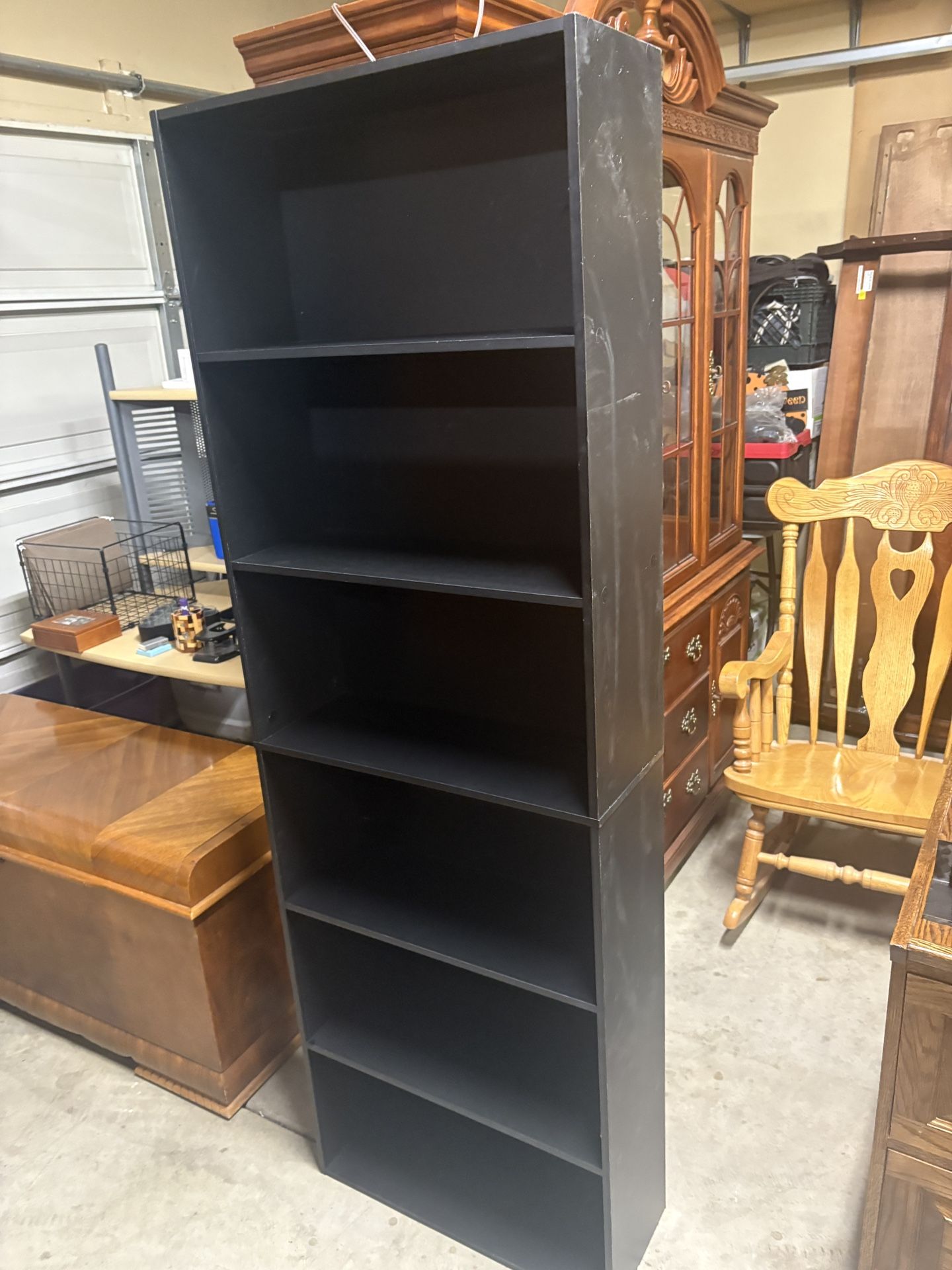 Bookshelf / Bookcase / Storage Cabinet