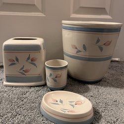 Ceramic Bathroom Set