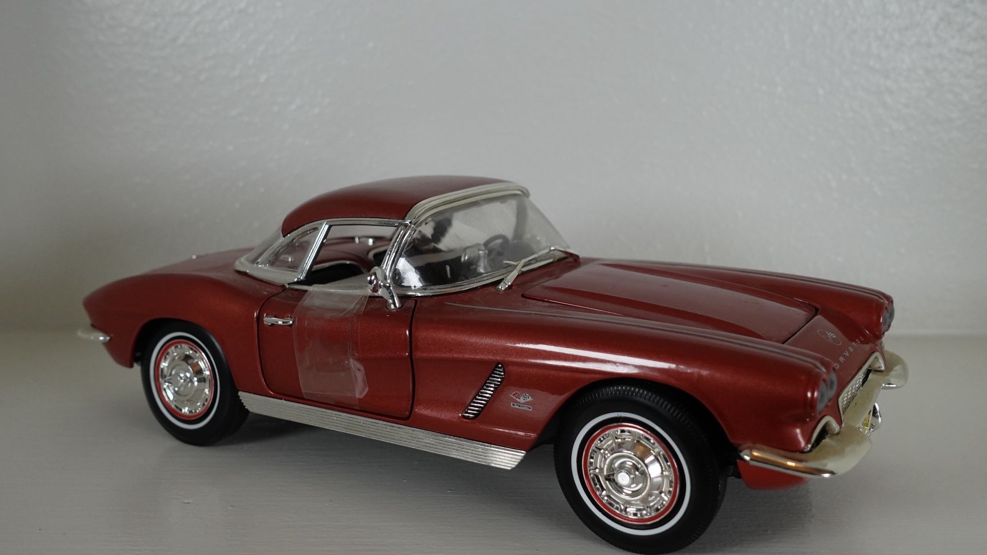 1962 Chevy Corvette in 1/18 Scale by Ertl