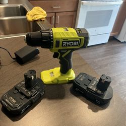RYOBI Drill Set