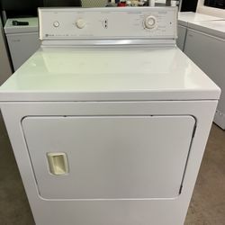 Maytag Electric Dryer ( 1 Month Warranty)