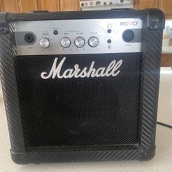 Marshall MG10CF