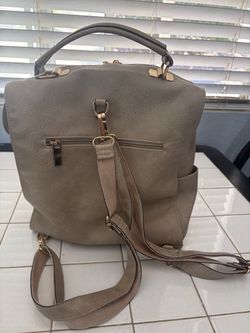 Metro convertible strap backpack