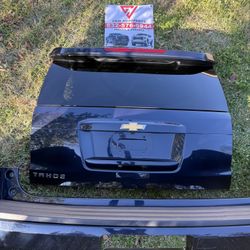 2015 2018 2020 Chevrolet Chevy Tahoe suburban Rear Trunk Hatch Tailgate And Rear Bumper With Sensors