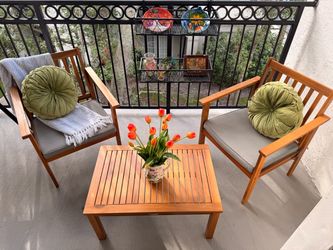 Wooden Outdoor Patio Set w/ Pillows & Blanket