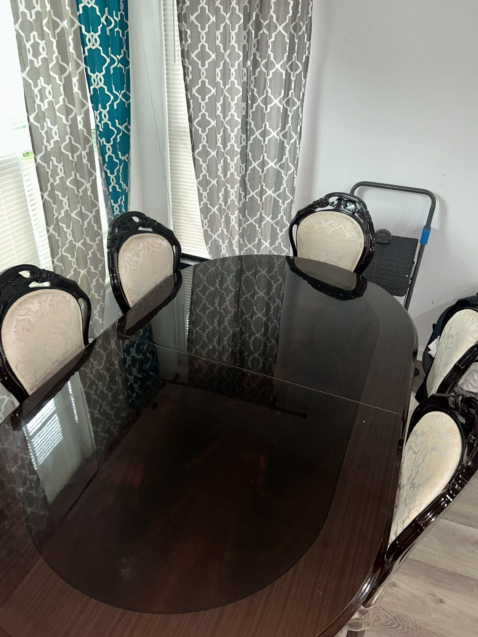 Authentic Handcrafted Italian Dining Set – Timeless Elegance