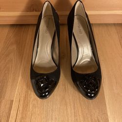 Women's Bandolino dressy pumps. Size 9.5 - $25