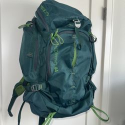 KELTY - Redwing 44 - Women’s Medium - Men’s Small - Hiking Camping Backpack 