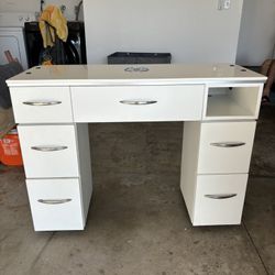 Lexor Professional Manicure Table with Dust Collector (Nail Desk)