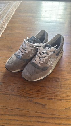 Men’s 998 New Balance- 8.5