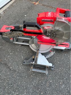 Milwaukee M18 fuel 10 in miter saw tool only  $300 firm on price