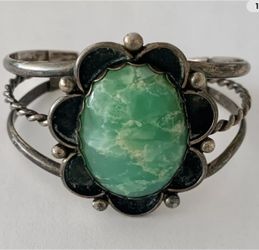 Old Pawn Green Turquoise Sterling Silver Cuff Bracelet 