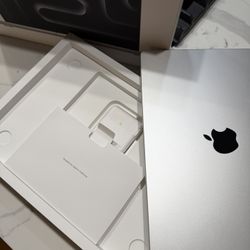 2025 MacBook Pro 14inch M4 PRO CHIP - 512GB