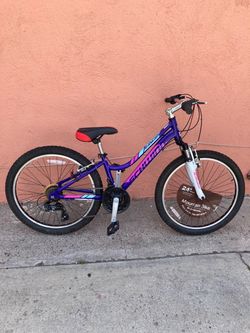 Schwinn Ranger mountain bike aluminum frame 24 inches ready to ride