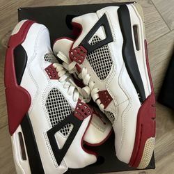 AJ 4 fire red 2012 size 7