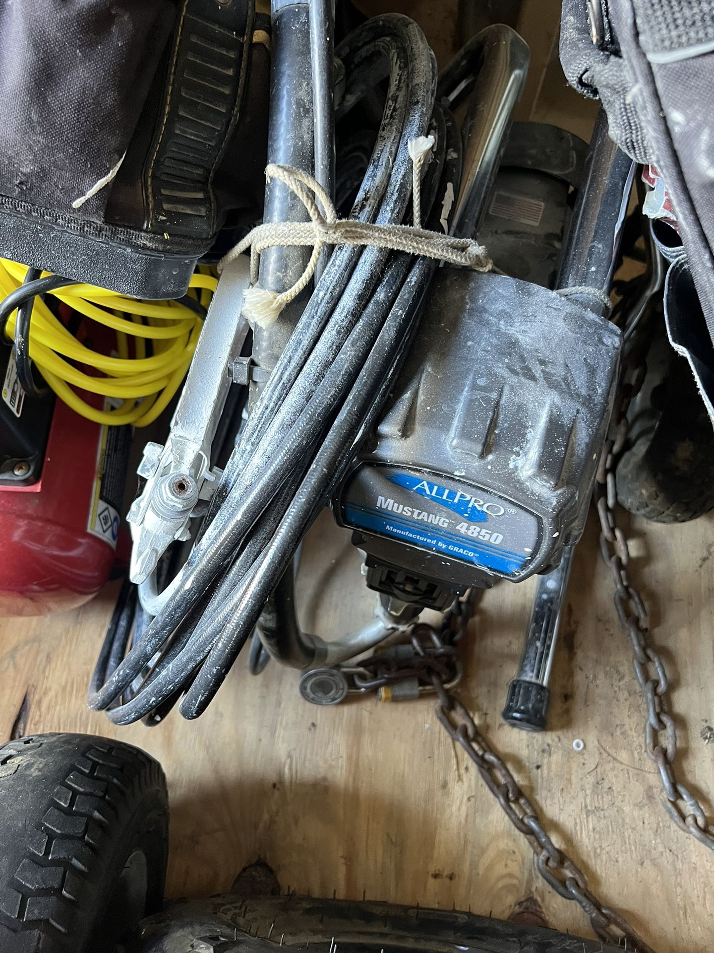 Mustang Spray Machine