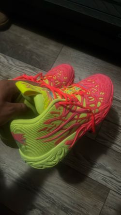 Lamelo basketball shoes