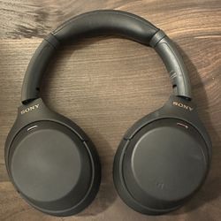 Headphones 