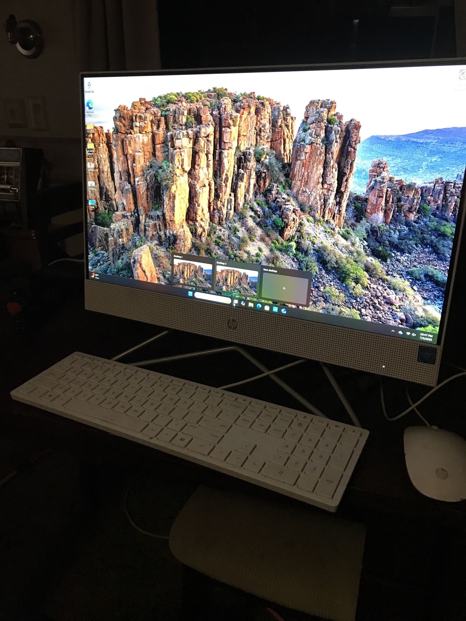 Hp All In One 22 Inch Desktop Computer