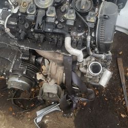 2010 Audi A4 2.0 Engine Part