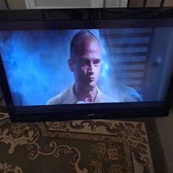 60 Inch Sanyo Flatscreen Tv.   Works Great