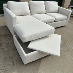 Crate & Barrell Reversible Sectional With Storage 🛻Delivery Available🛻