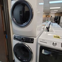 New 2022 Electrolux Front Load Washer And Stackable Gas 
