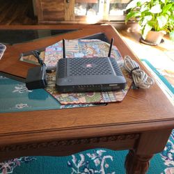 Zoom  Cable Modem/ Router