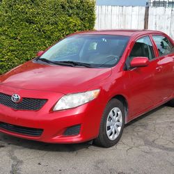 2010 Toyota Corolla LE Sedan 4D