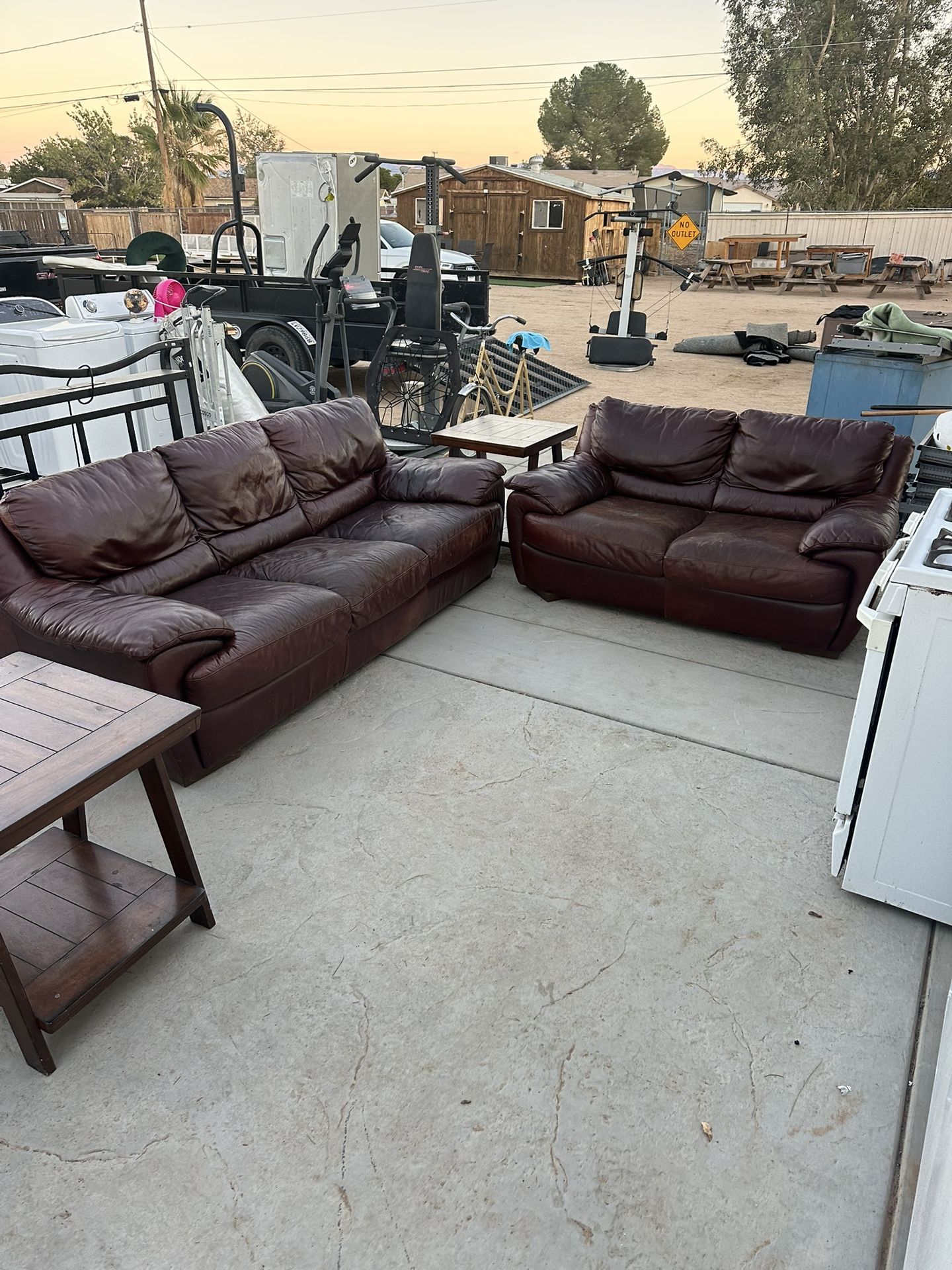 ⭐️ Leather Couch Set (Great Condition)