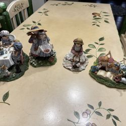 Special Friends Figurines