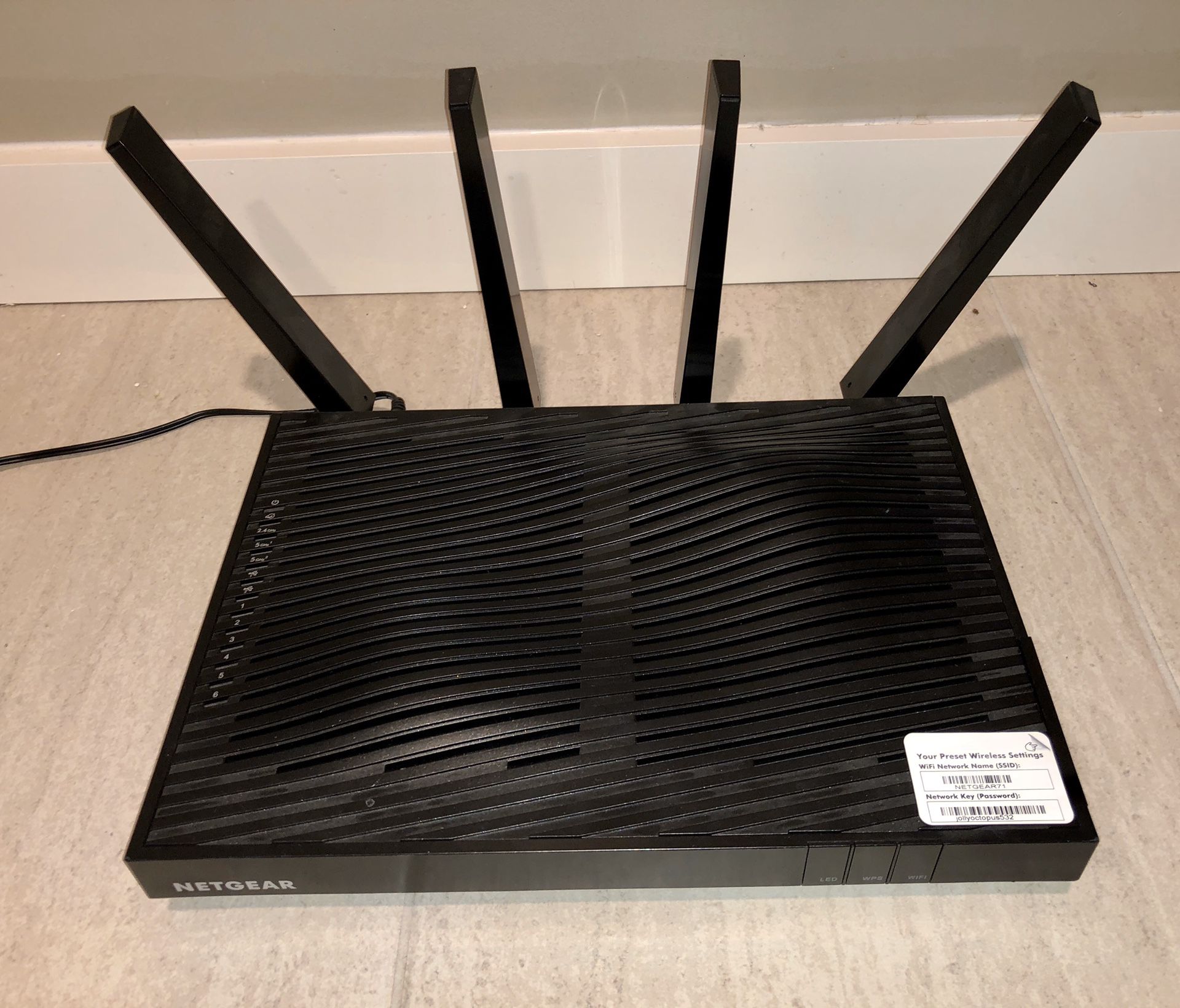 Netgear nighthawk x8 router