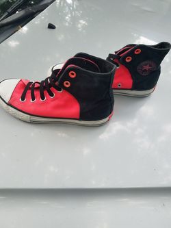 Pink and black converse size 3