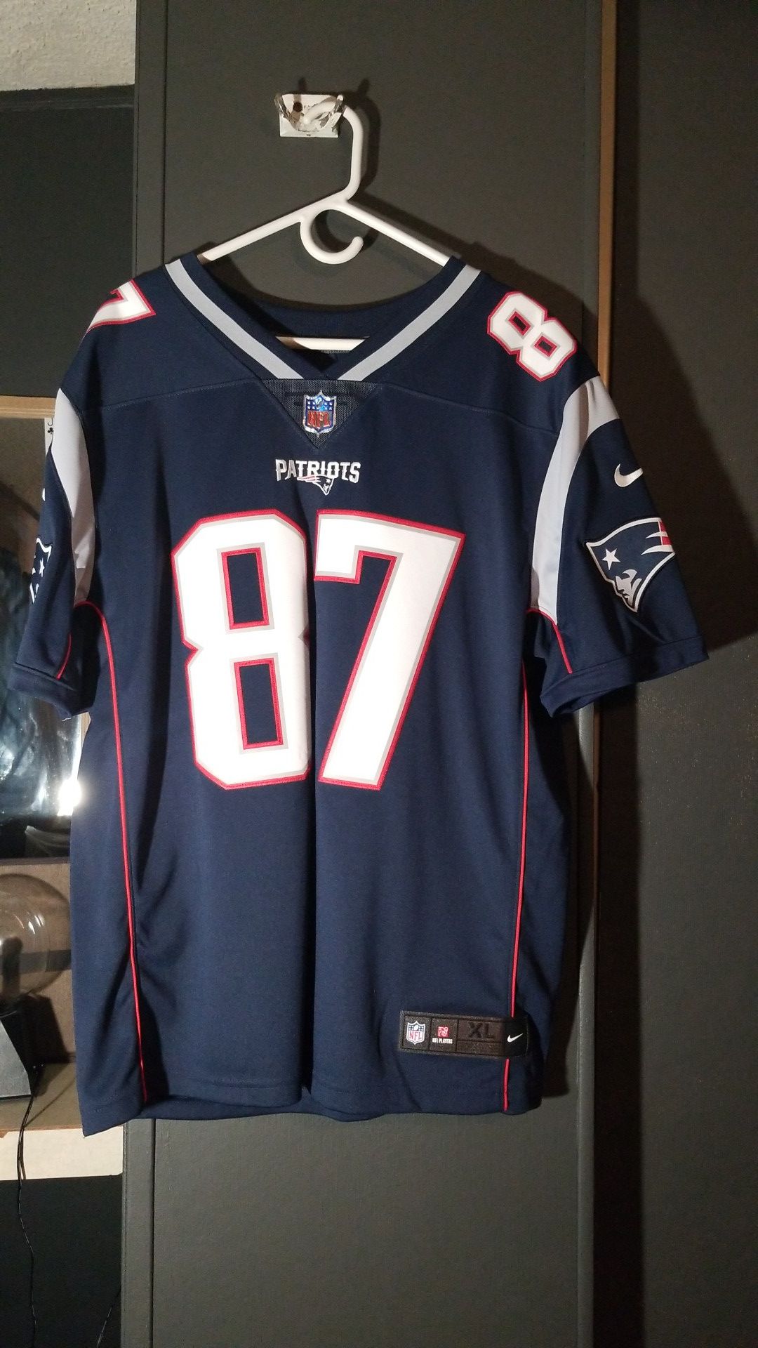 Patriots Jersey Gronkowski only worn twice XL make me an offer no low ballers