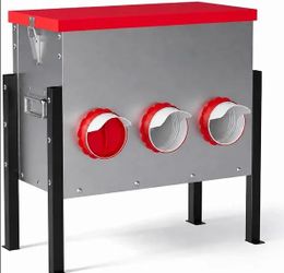 Chicken feeder box.       17*13*7 inch
