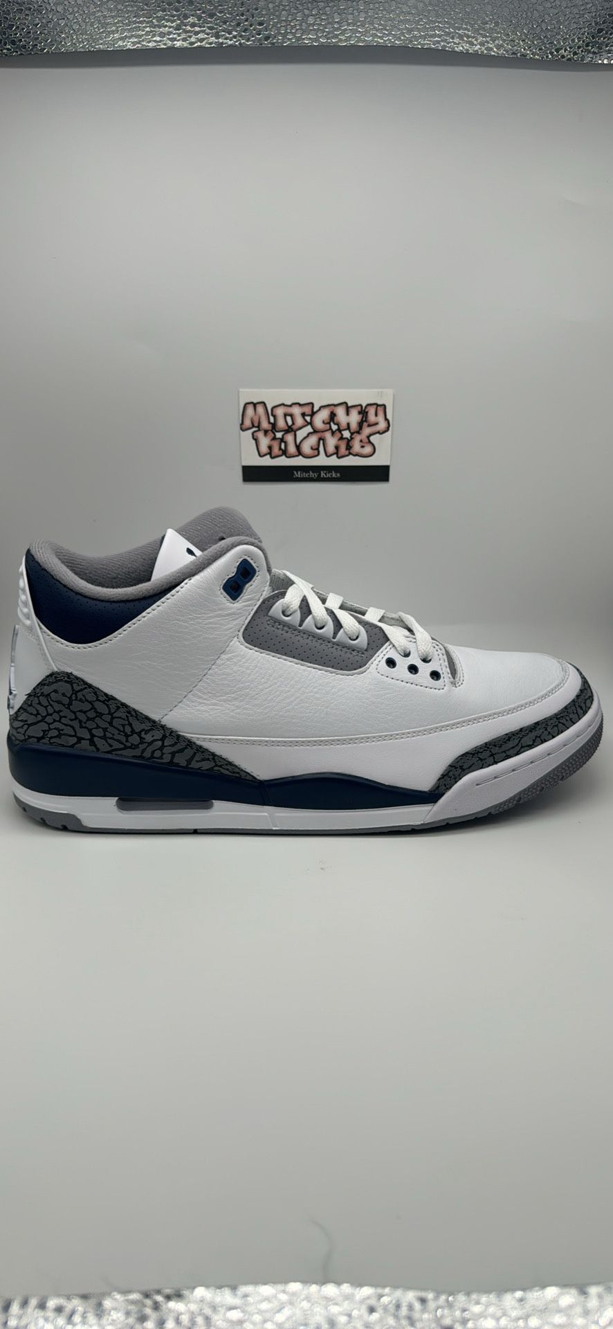 Jordan 3 Retro Midnight Navy Sz. 11.5