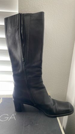Via Spiga Leather Boot 7.5 Size Like NEW