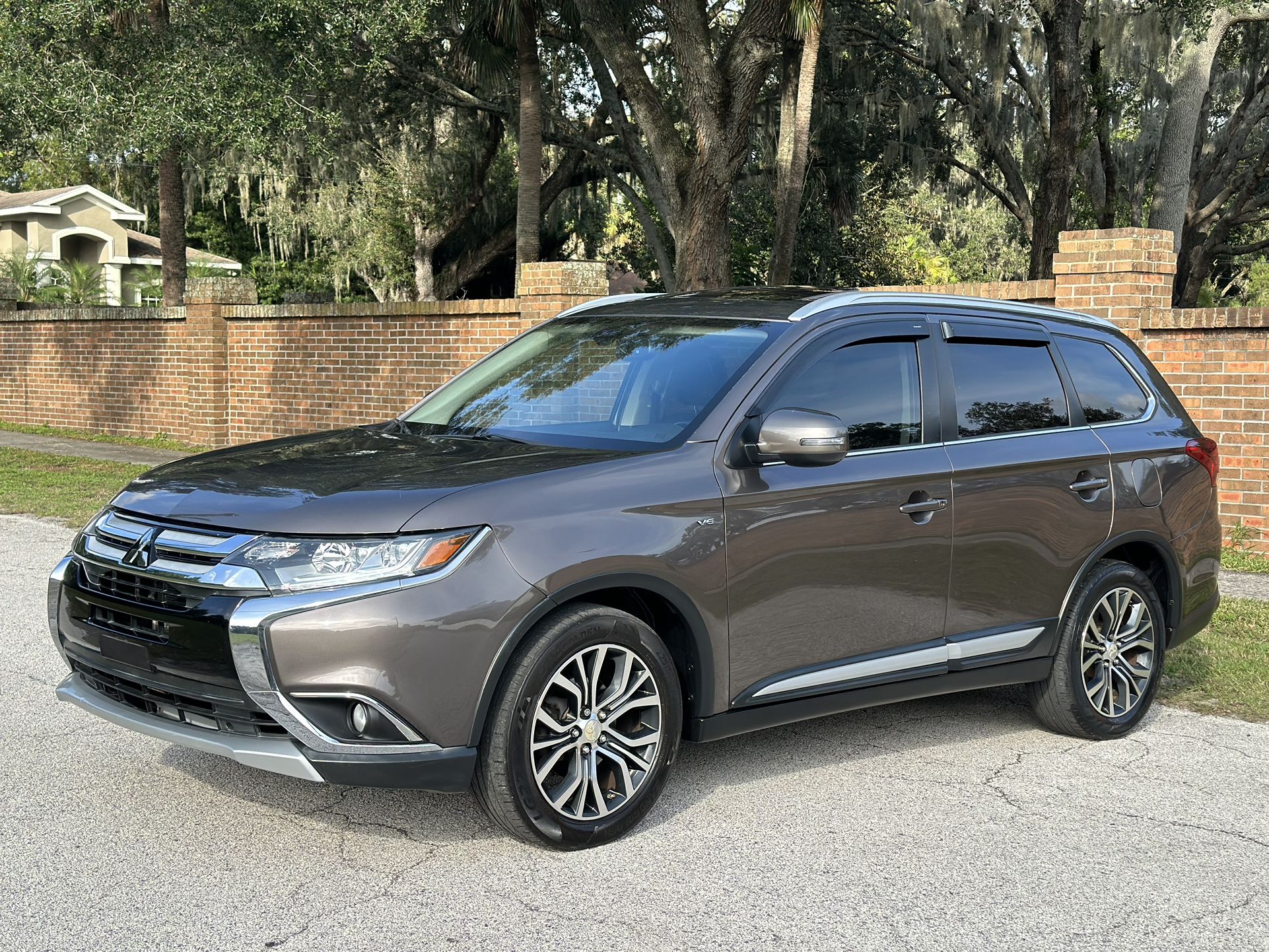 2016 Mitsubishi Outlander