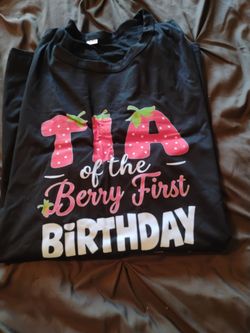T-shirt of starbarry