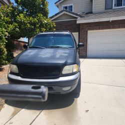 2001 Ford Epidition Xlt