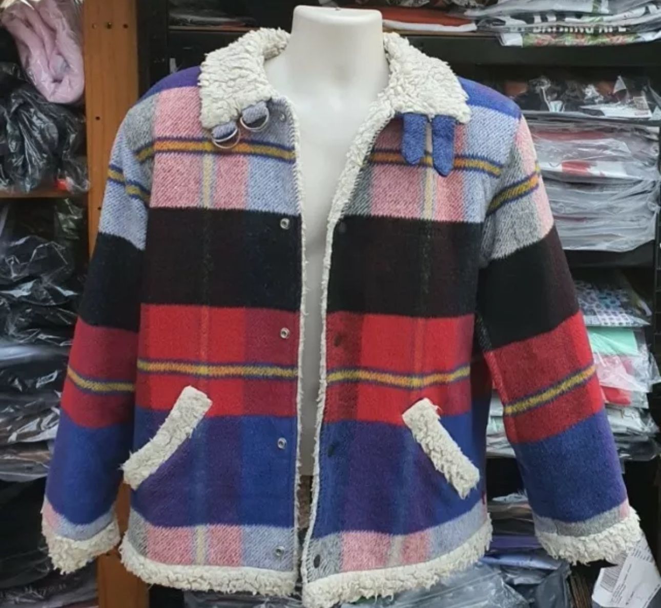 SUPREME Plaid Shearling Bomber Men’s Small