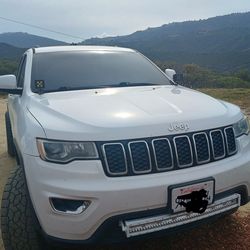 2017 Jeep Grand Cherokee