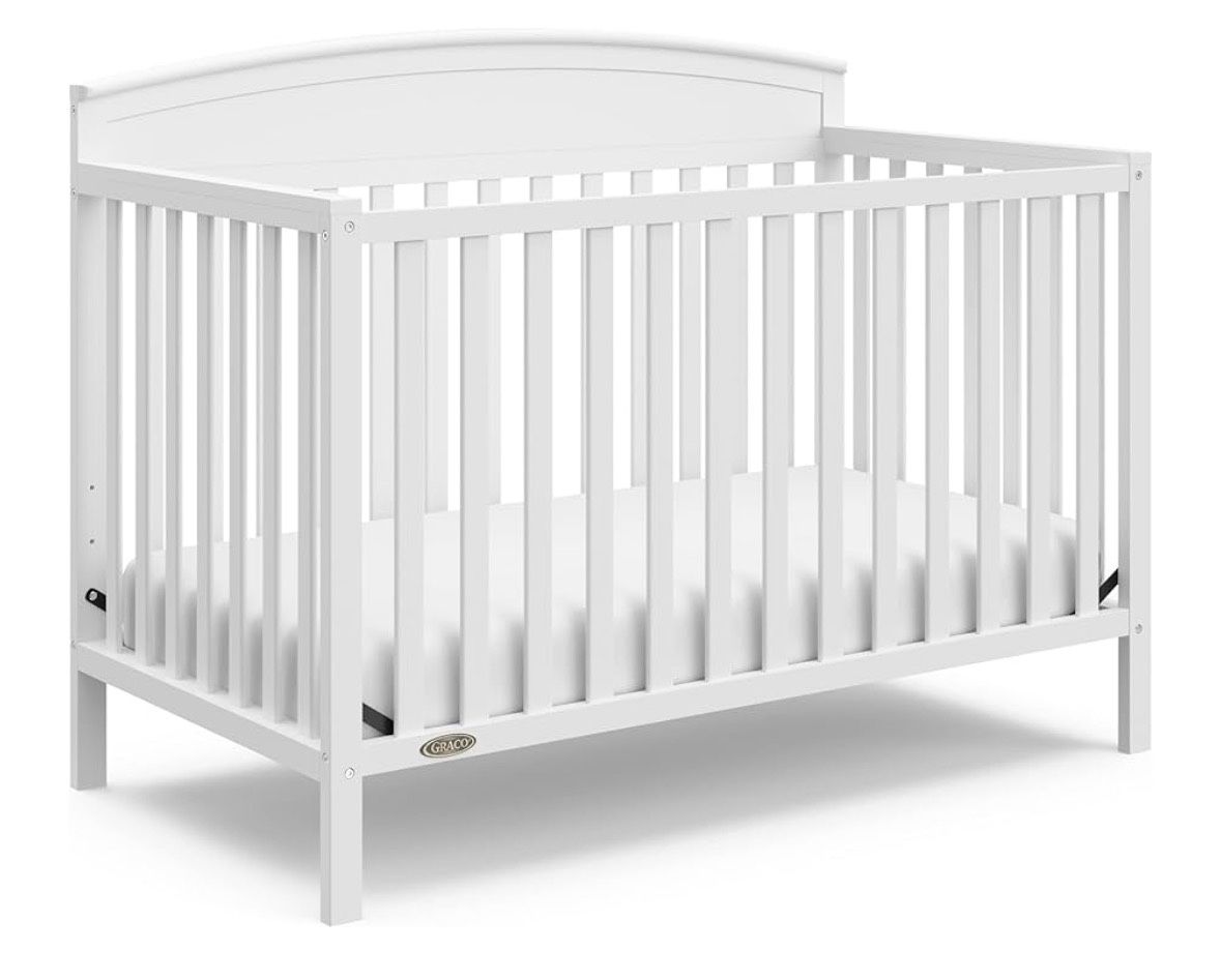 Graco Benton White Crib (2)
